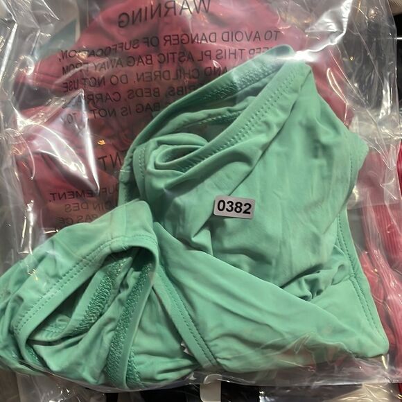 Dippin’ Daisy’s  palm green one piece Size L - Picture 4 of 4